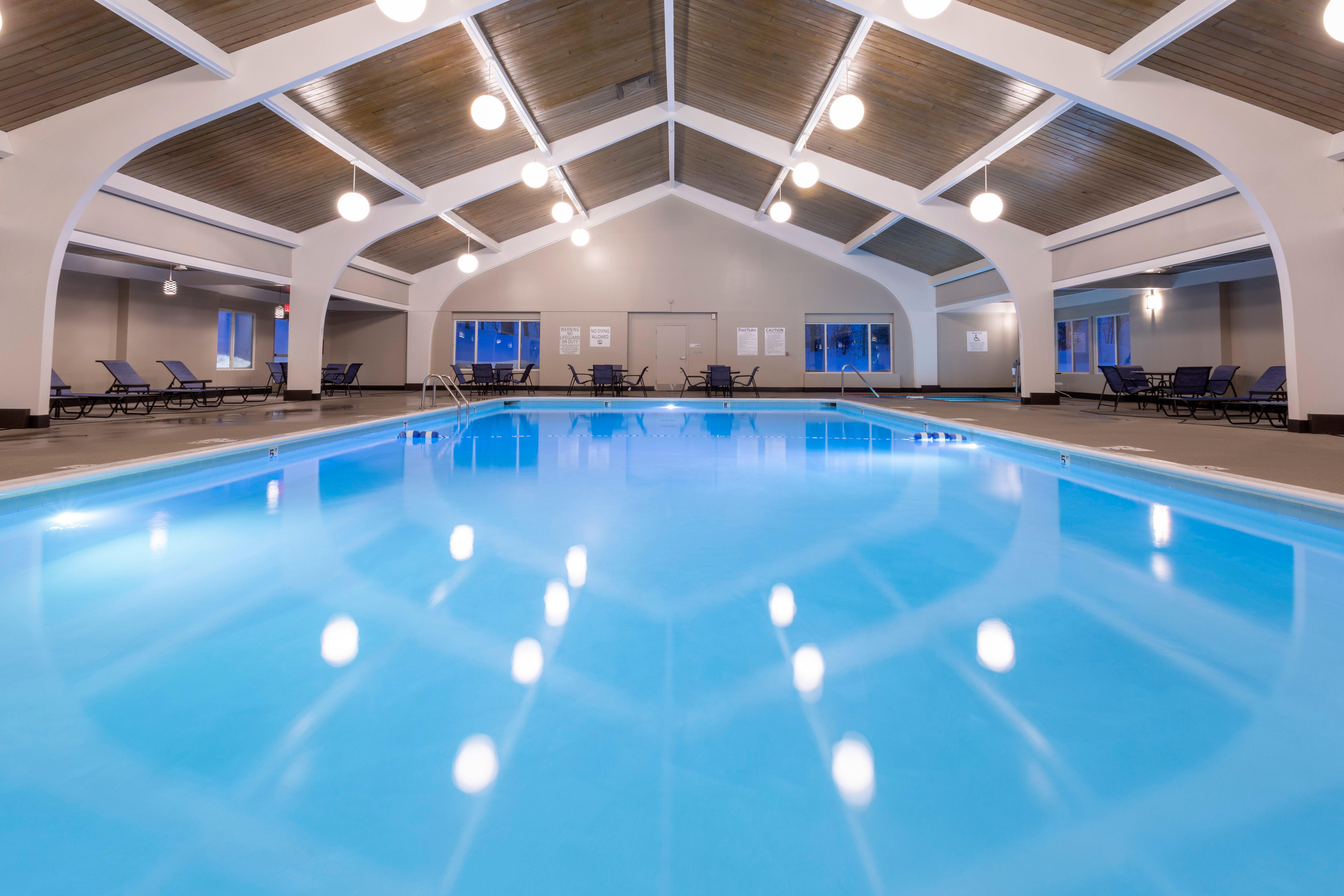 Holiday Inn Marquette By Ihg Екстер'єр фото