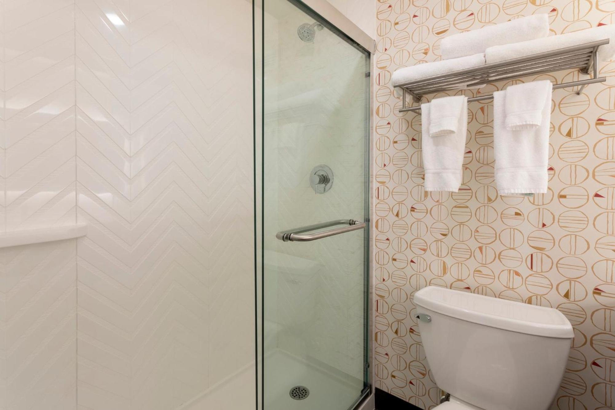Holiday Inn Marquette By Ihg Екстер'єр фото