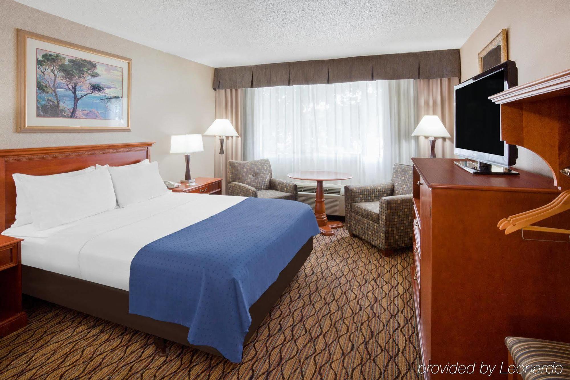 Holiday Inn Marquette By Ihg Екстер'єр фото